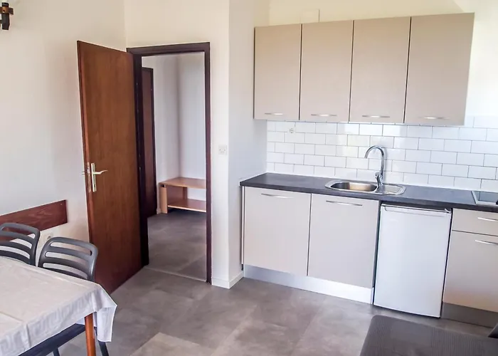 Διαμέρισμα Jd *